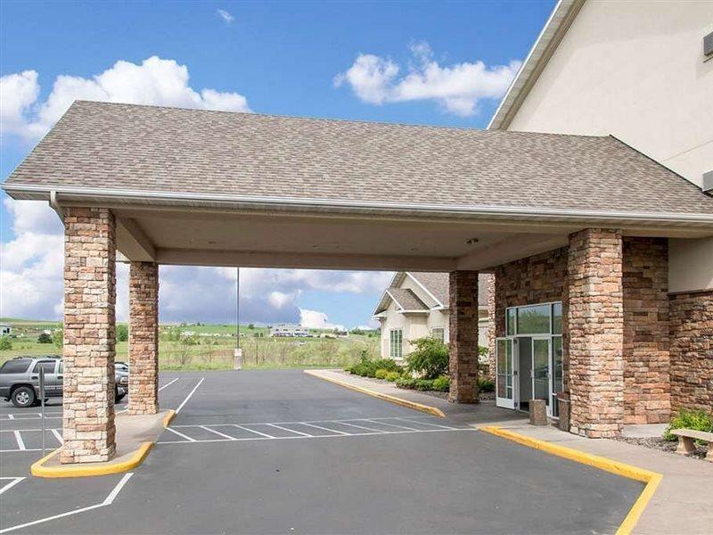 Sleep Inn & Suites Conference Center Eau Claire North Union Exterior photo